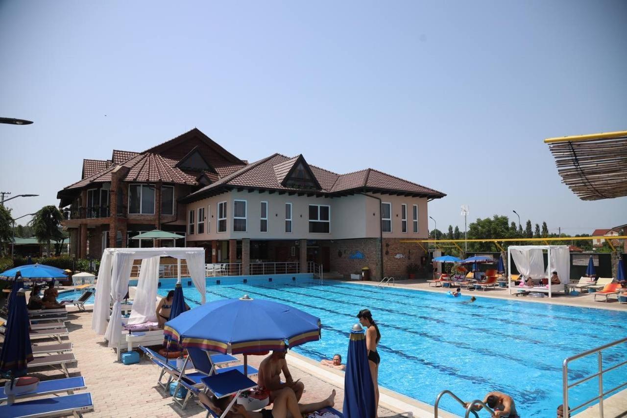 Resort Nord Park Fushe-Kruje Buitenkant foto